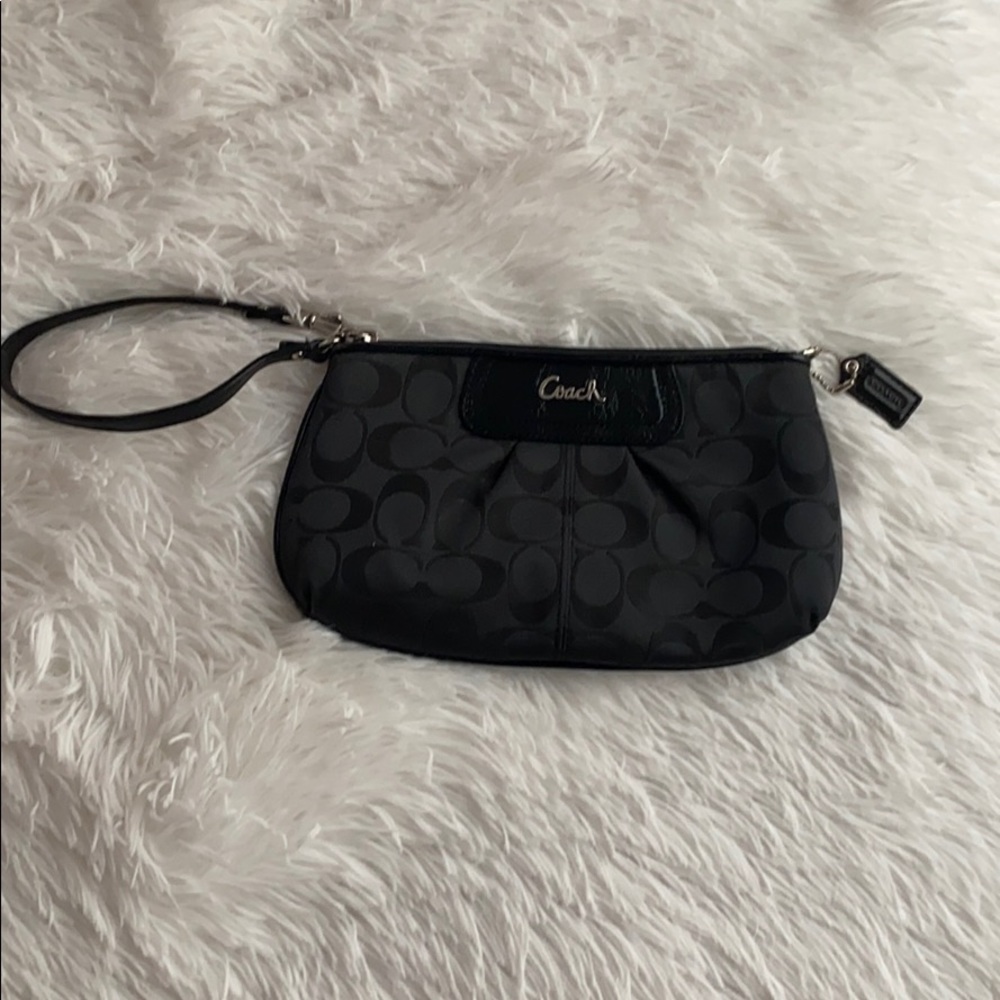 Wristlet